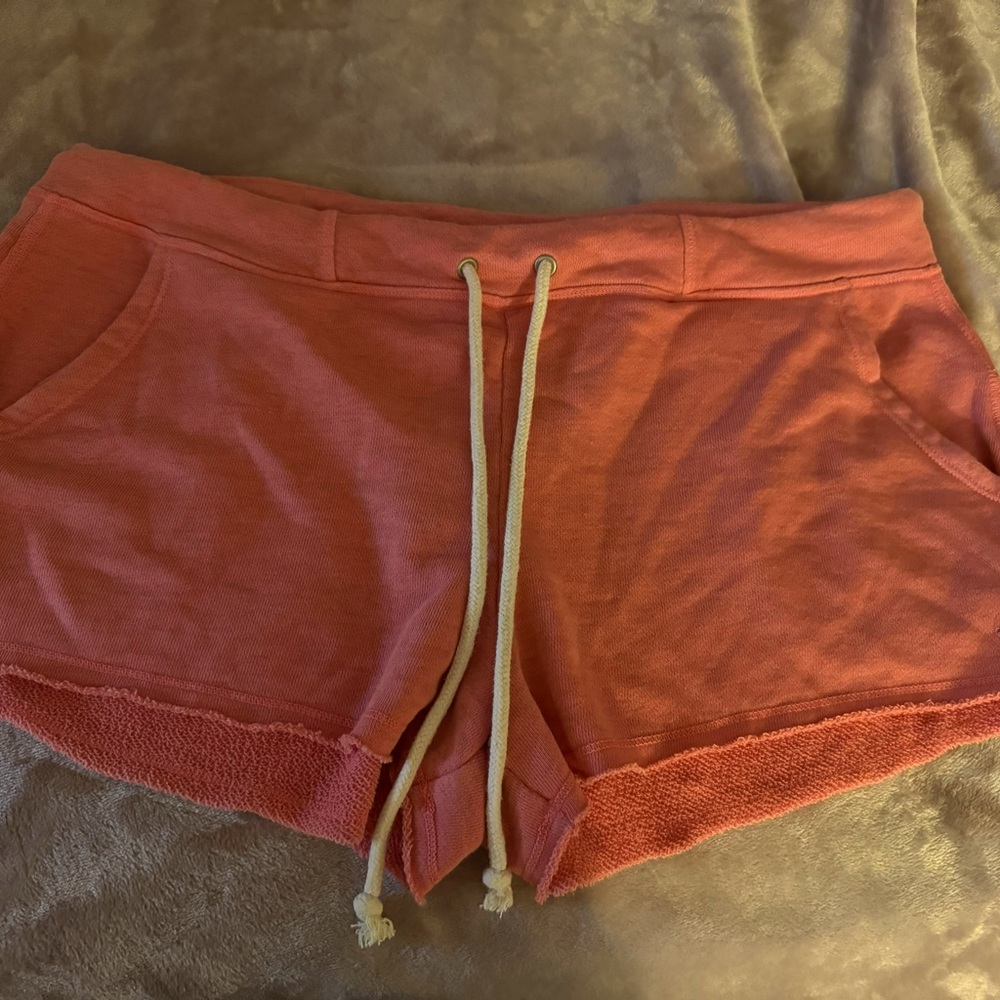 American Eagle Super Comfty Shorts With American Eagle Oval Plate on Them